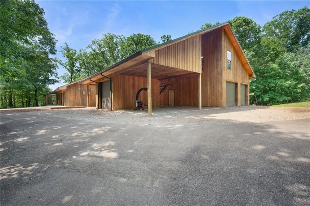 464 Poole Road Ball Ground, GA 30107