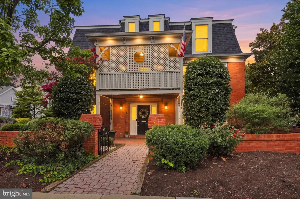 133 PLUM STREET Moorestown, NJ 08057