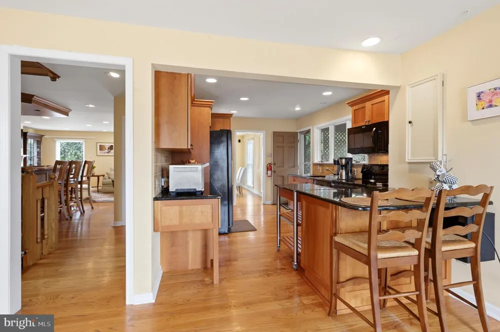 133 PLUM STREET Moorestown, NJ 08057