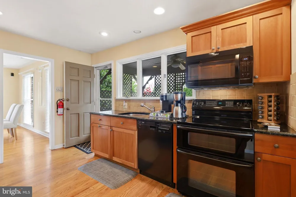 133 PLUM STREET Moorestown, NJ 08057