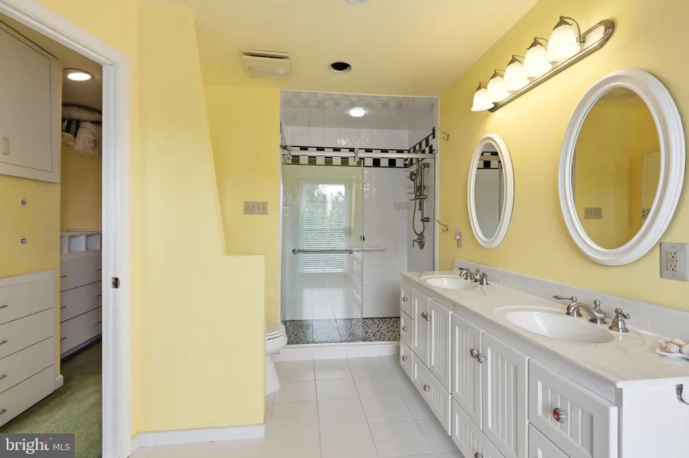 133 PLUM STREET Moorestown, NJ 08057