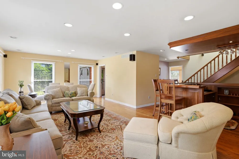 133 PLUM STREET Moorestown, NJ 08057