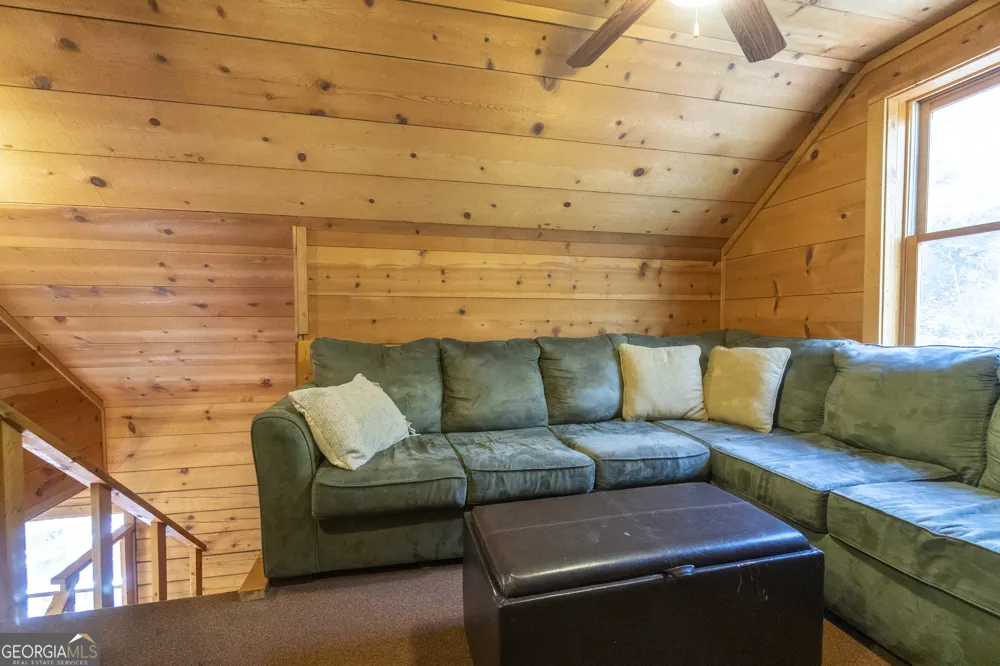 85 Squirrel Hollow DR Sautee Nacoochee, GA 30571