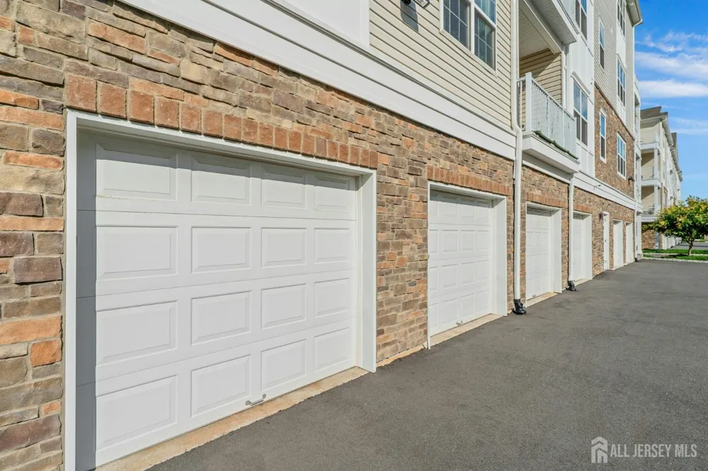 644 Lorhan Drive Piscataway, NJ 08854