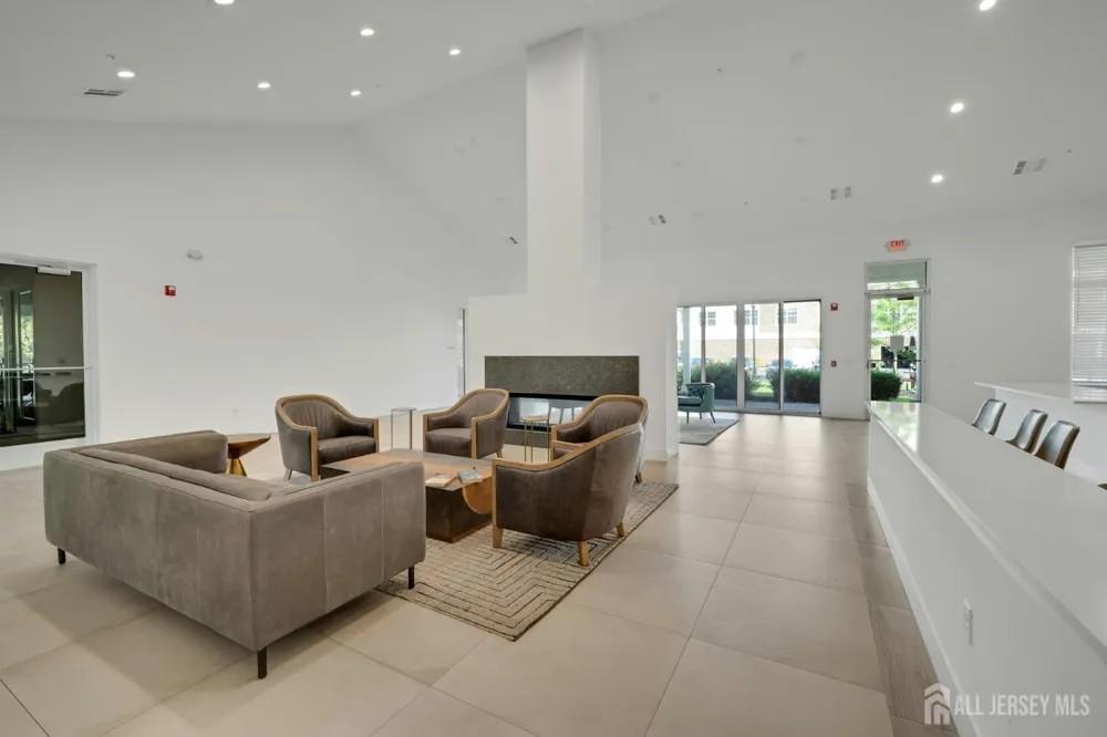 644 Lorhan Drive Piscataway, NJ 08854