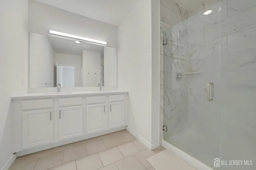 644 Lorhan Drive Piscataway, NJ 08854