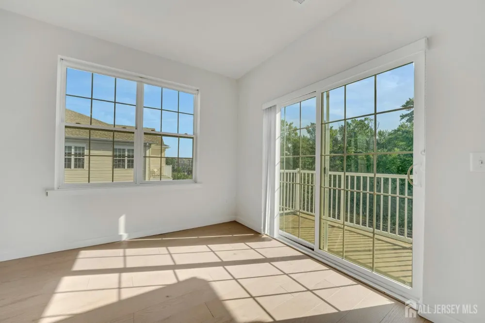 644 Lorhan Drive Piscataway, NJ 08854