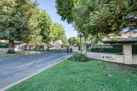4985 E Butler Avenue #105