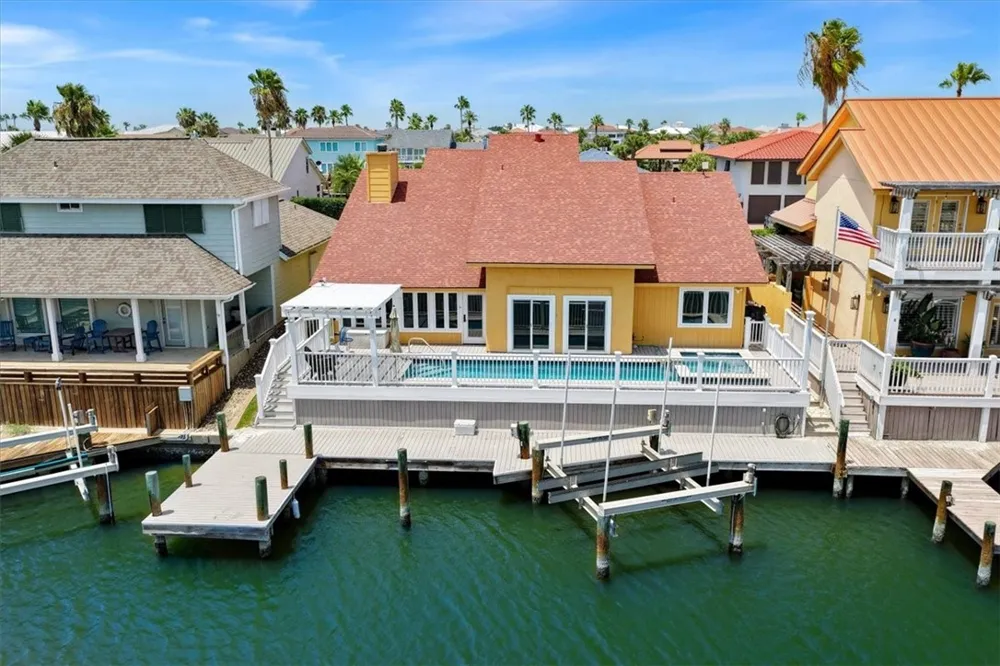 404 Bahia Mar Port Aransas, TX 78373