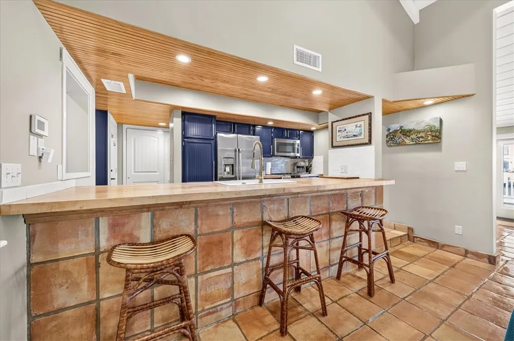 404 Bahia Mar Port Aransas, TX 78373