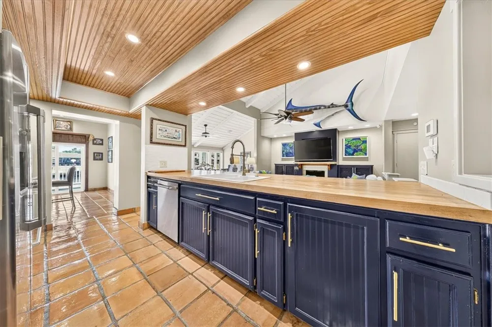 404 Bahia Mar Port Aransas, TX 78373