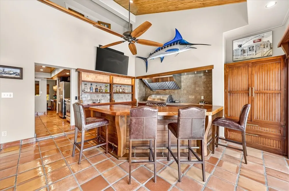 404 Bahia Mar Port Aransas, TX 78373