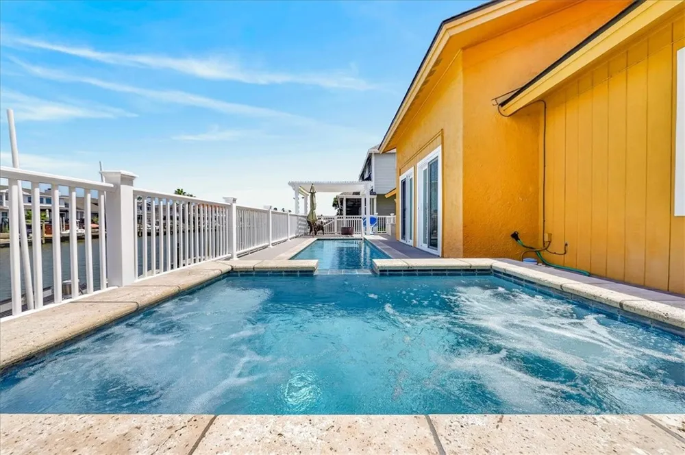 404 Bahia Mar Port Aransas, TX 78373
