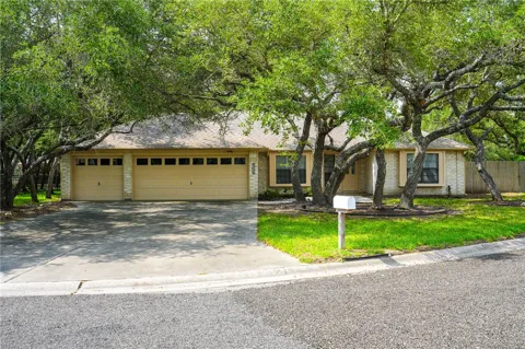 204 Highlands Drive