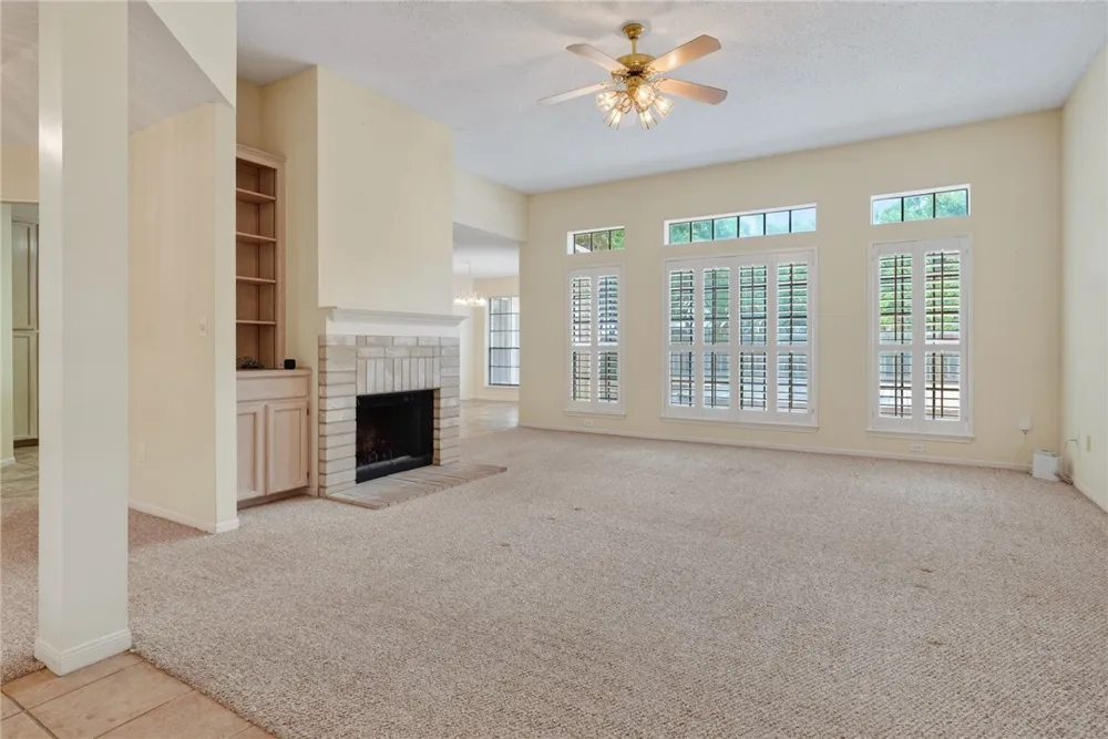 204 Highlands Drive Rockport, TX 78382