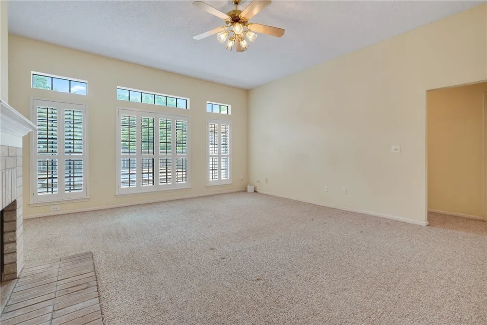 204 Highlands Drive Rockport, TX 78382