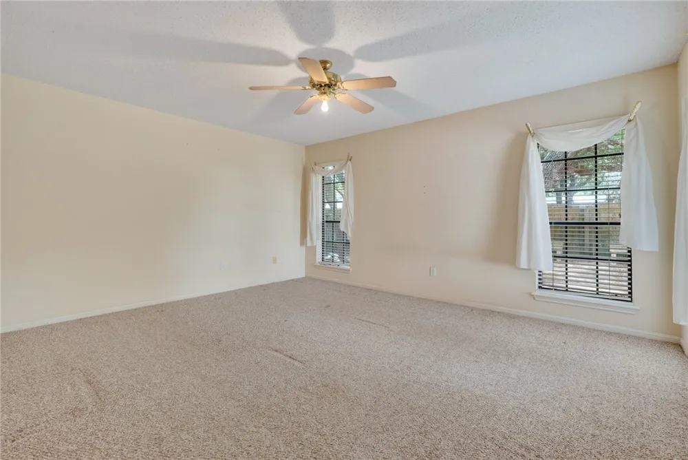 204 Highlands Drive Rockport, TX 78382