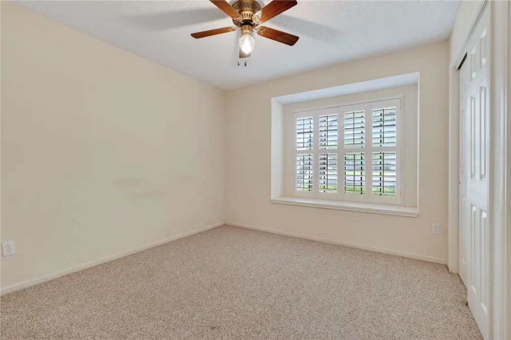 204 Highlands Drive Rockport, TX 78382