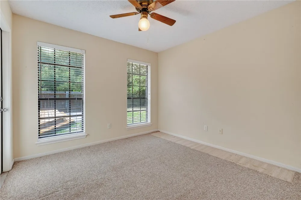 204 Highlands Drive Rockport, TX 78382