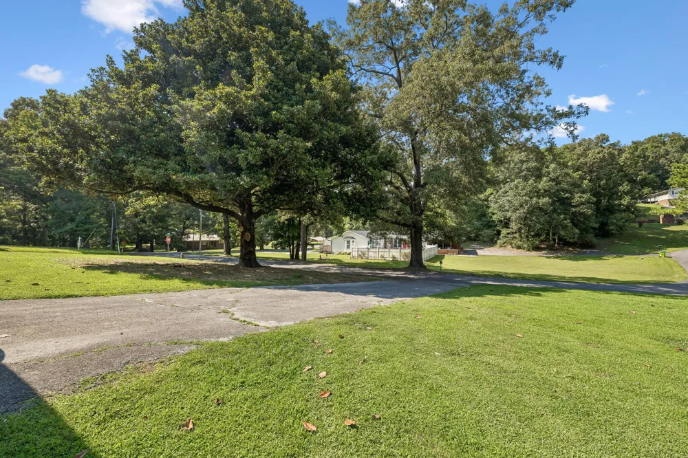 209 Curtis Road Dalton, GA 30720