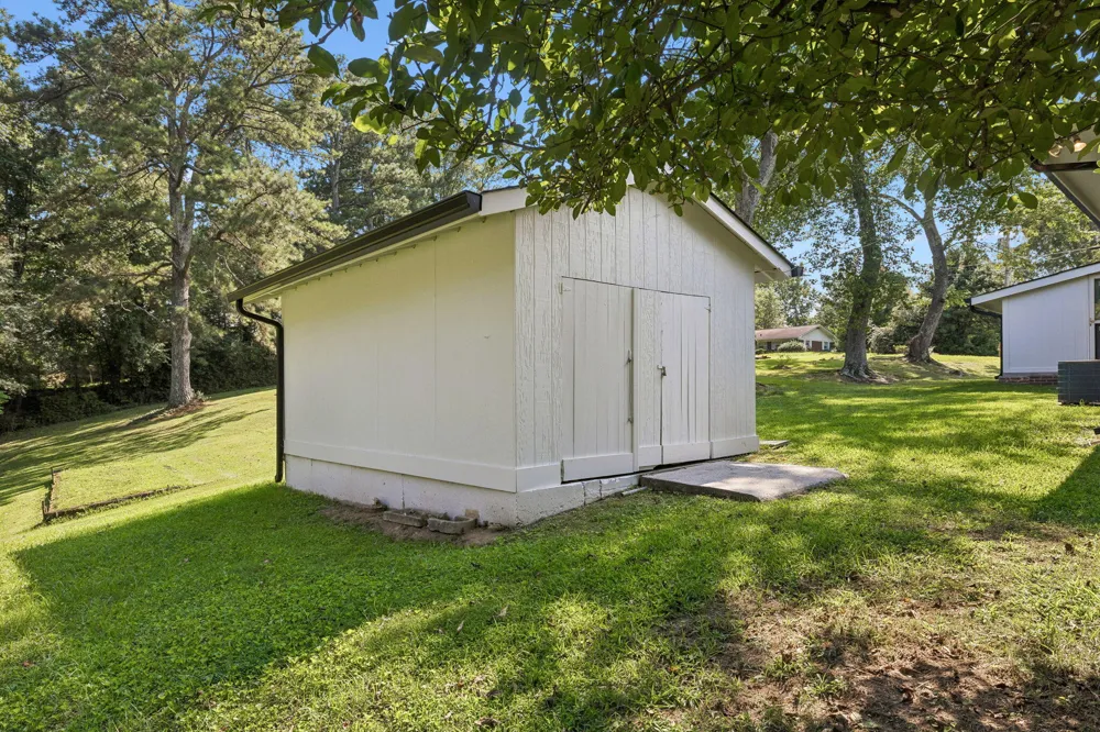209 Curtis Road Dalton, GA 30720