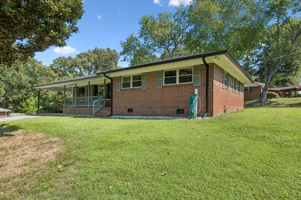 209 Curtis Road Dalton, GA 30720