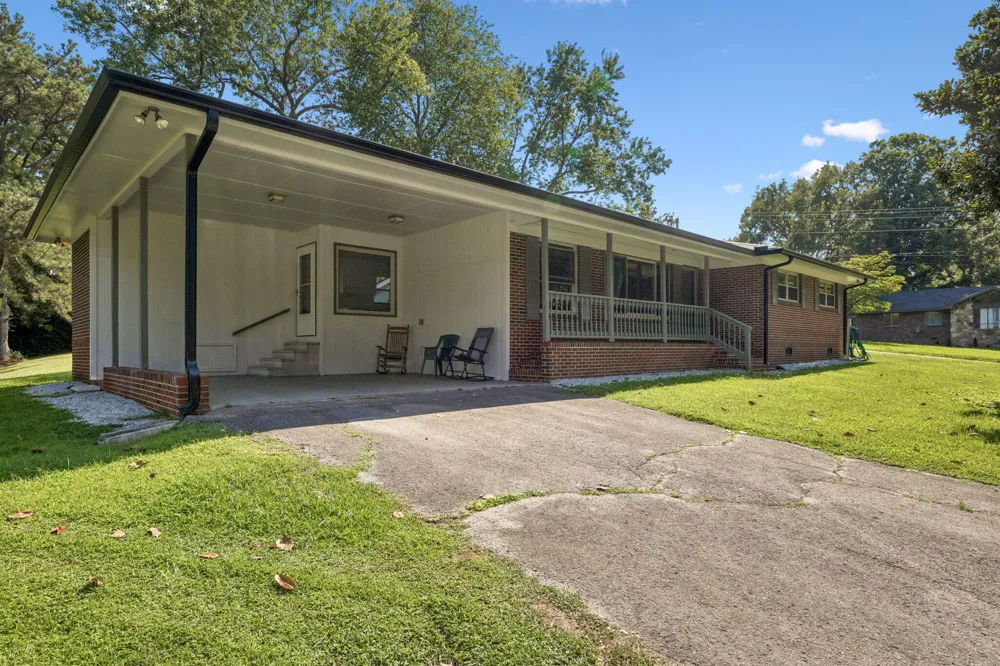 209 Curtis Road Dalton, GA 30720
