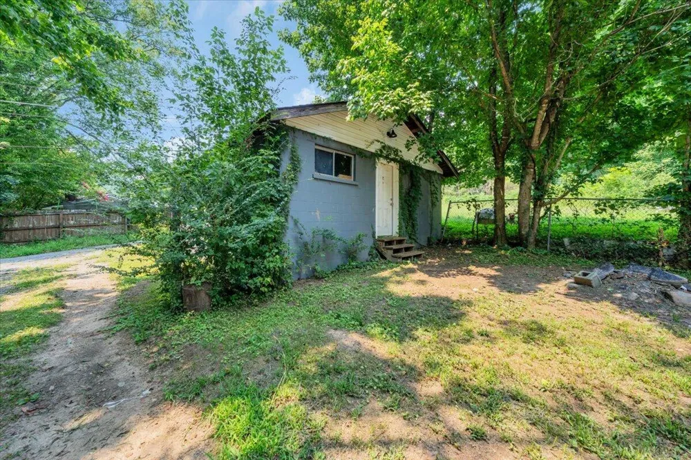 131 Raulstontown Road South Pittsburg, TN 37380