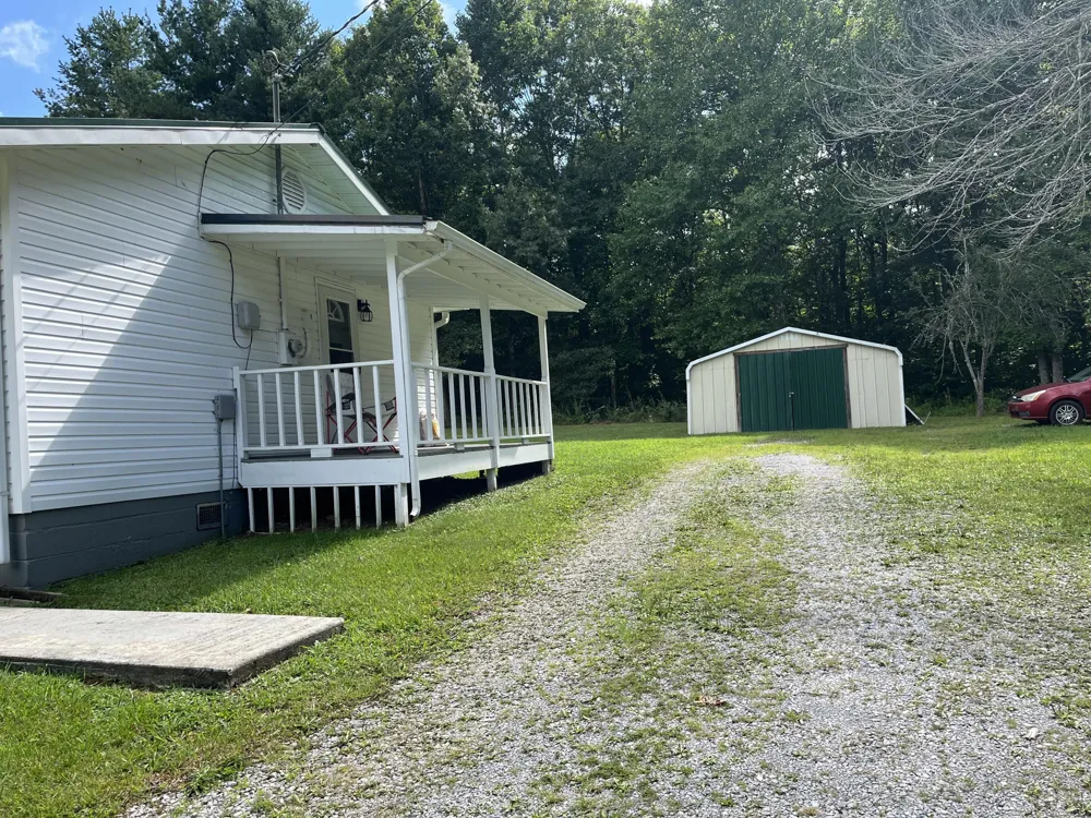 373 S Partin Circle S Coalmont, TN 37313