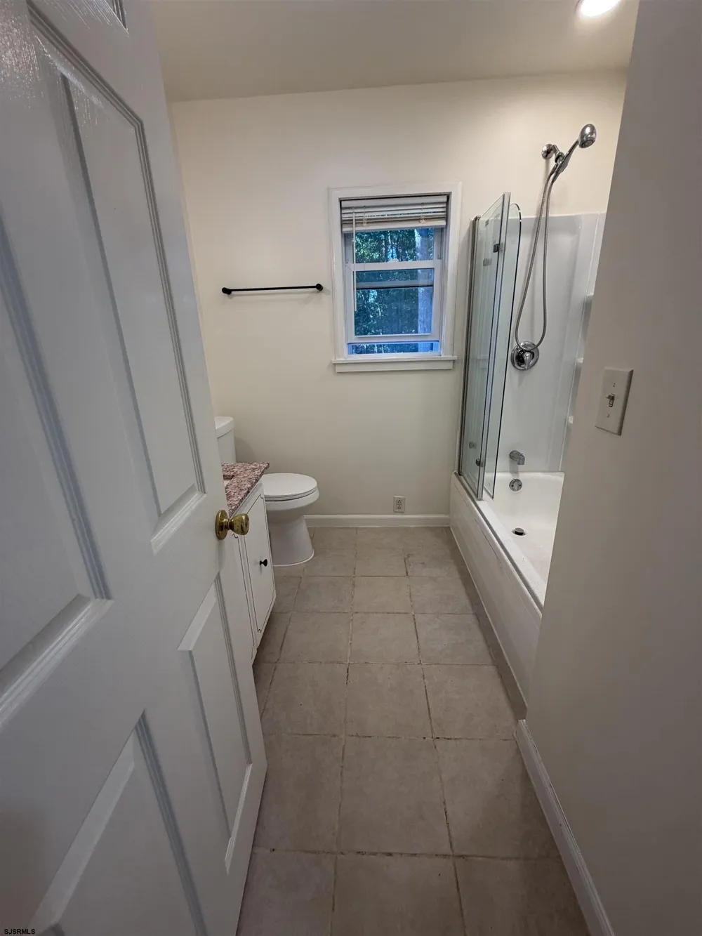 729 S 4th Ave Galloway Township, NJ 08205