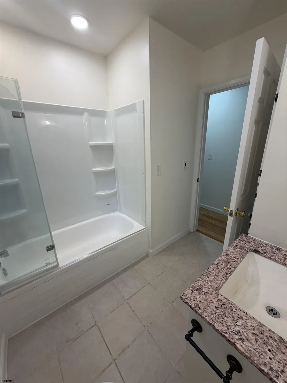729 S 4th Ave Galloway Township, NJ 08205
