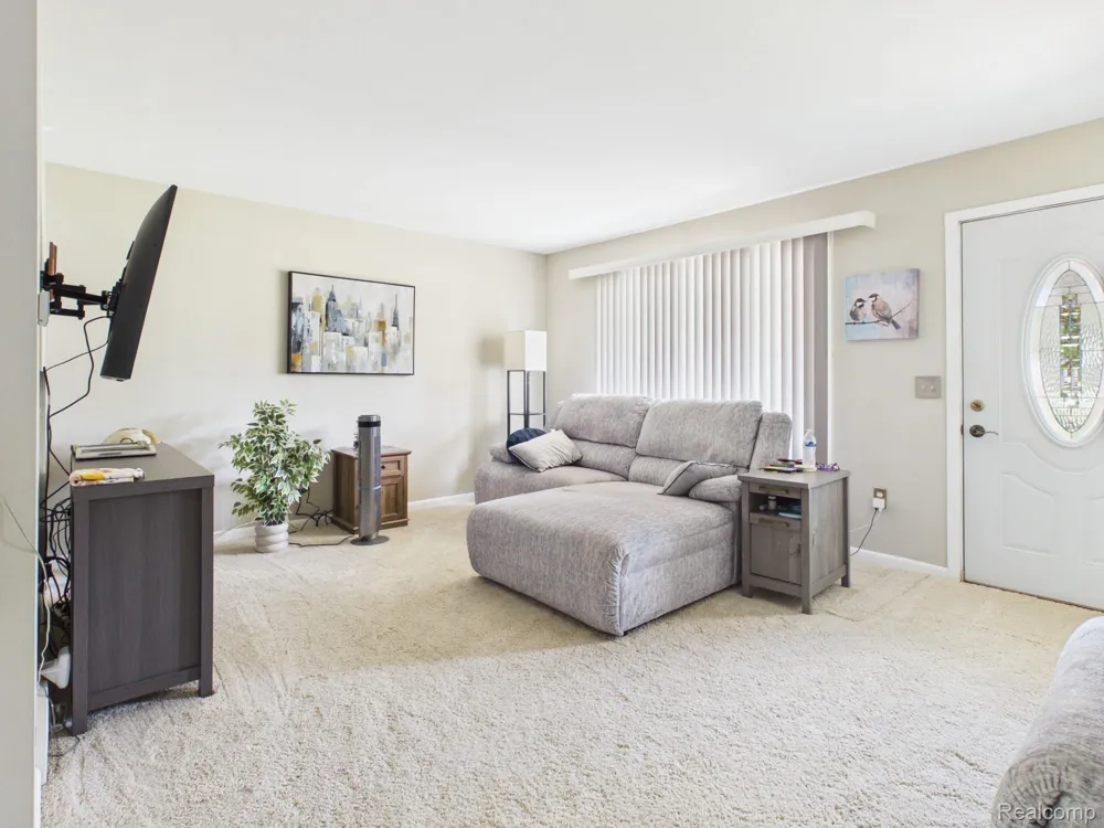 4411 Huckleberry Circle Deerfield Township, MI 48421