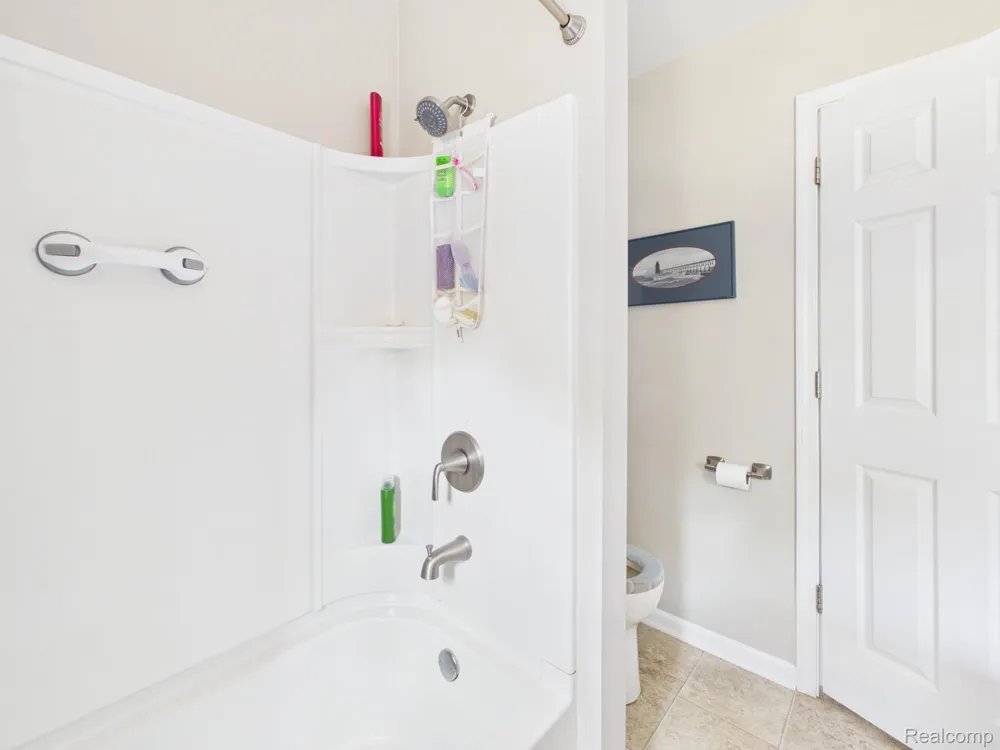 4411 Huckleberry Circle Deerfield Township, MI 48421