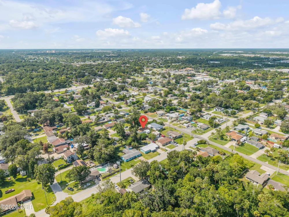 1160 Pineview Drive Daytona Beach, FL 32117