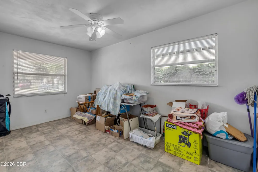 1160 Pineview Drive Daytona Beach, FL 32117