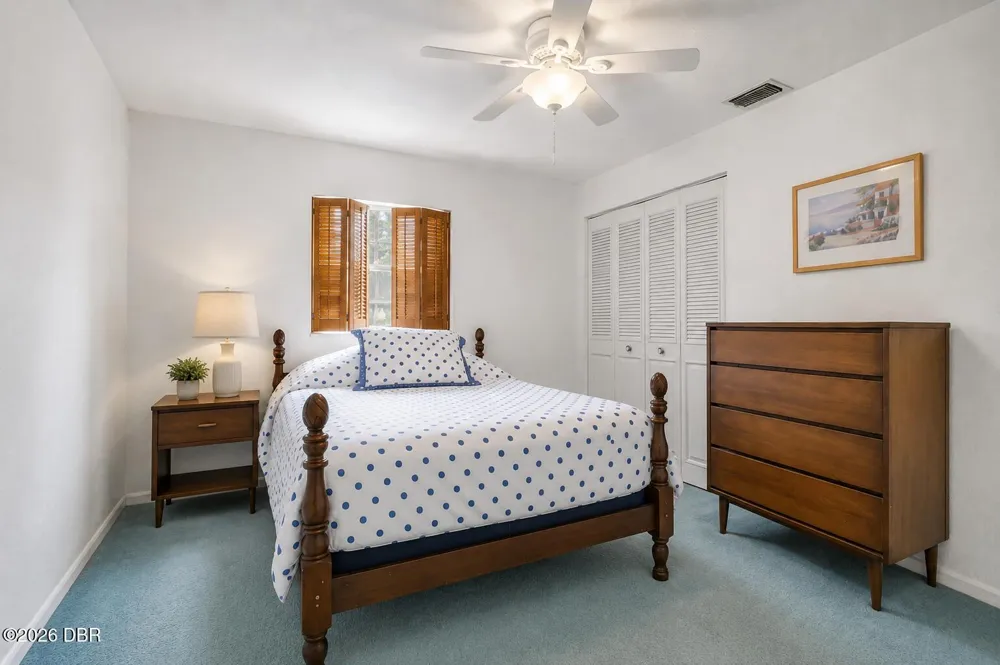 1160 Pineview Drive Daytona Beach, FL 32117