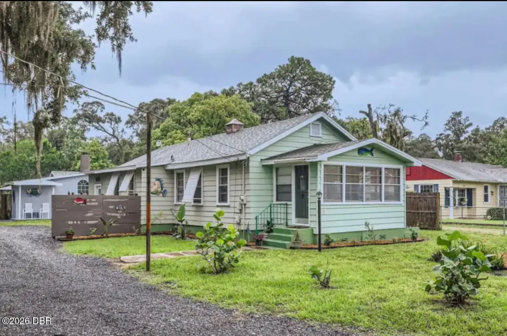 135 12th Street Holly Hill, FL 32117