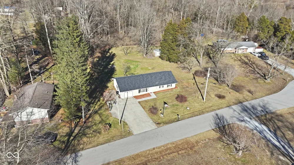 1880 E Deb Drive North Vernon, IN 47265