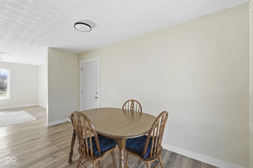 1880 E Deb Drive North Vernon, IN 47265
