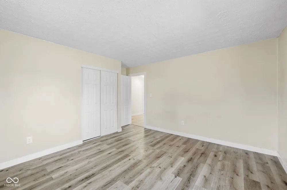 1880 E Deb Drive North Vernon, IN 47265