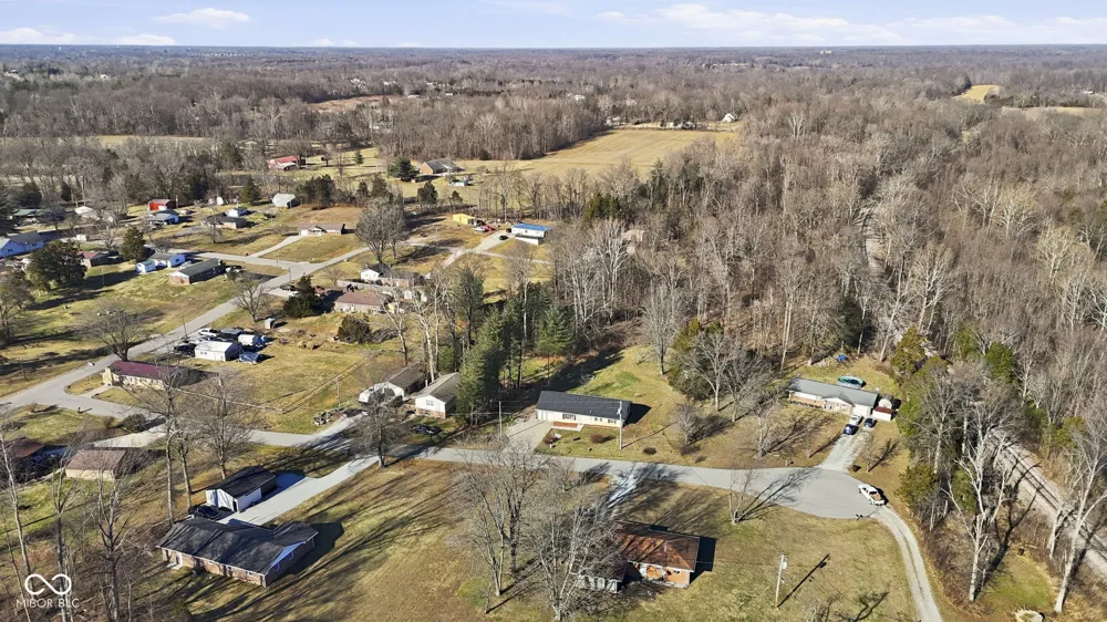 1880 E Deb Drive North Vernon, IN 47265