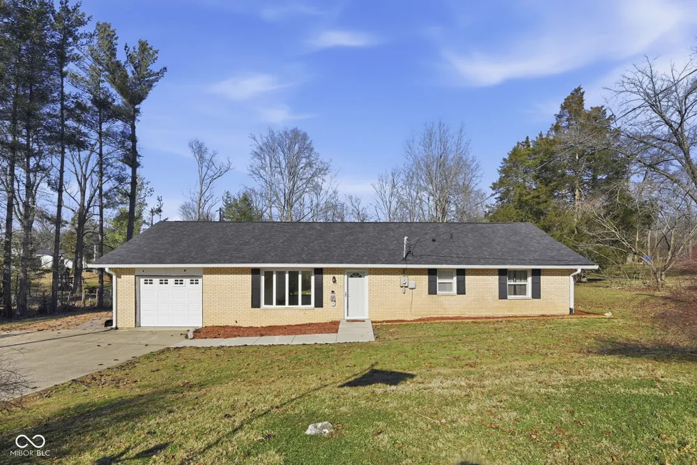 1880 E Deb Drive North Vernon, IN 47265