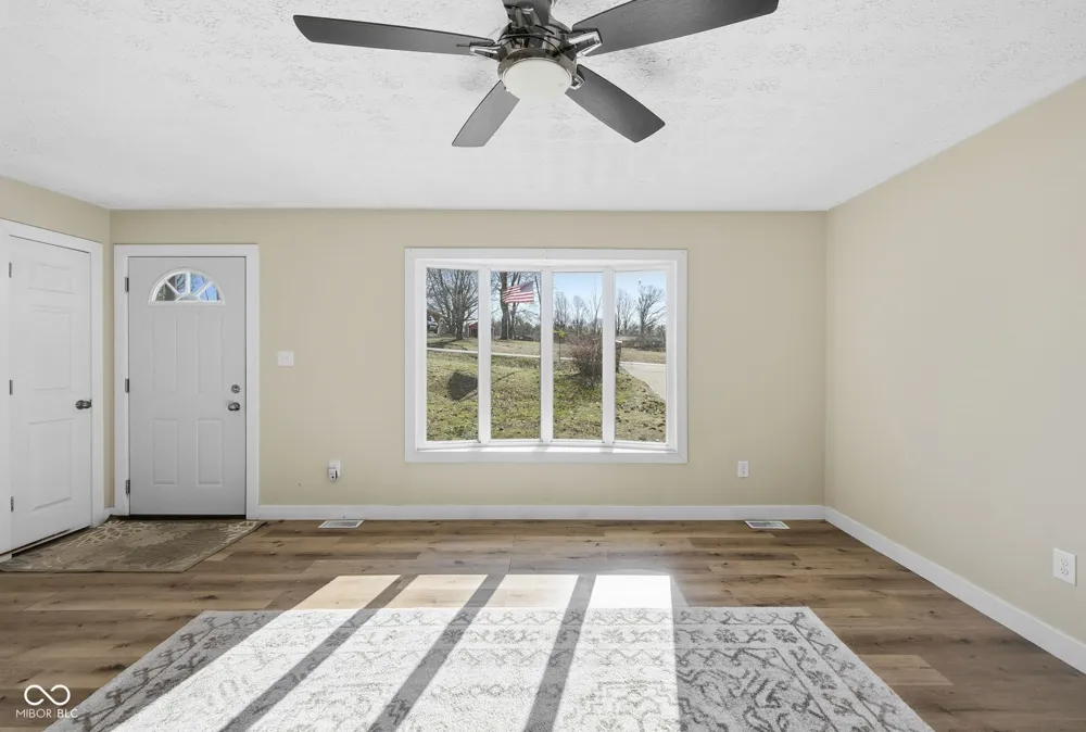 1880 E Deb Drive North Vernon, IN 47265