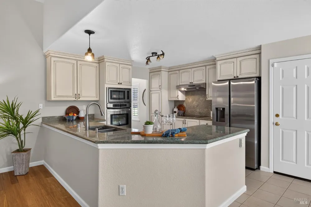 5440 Shallows Place E Santa Rosa, CA 95409