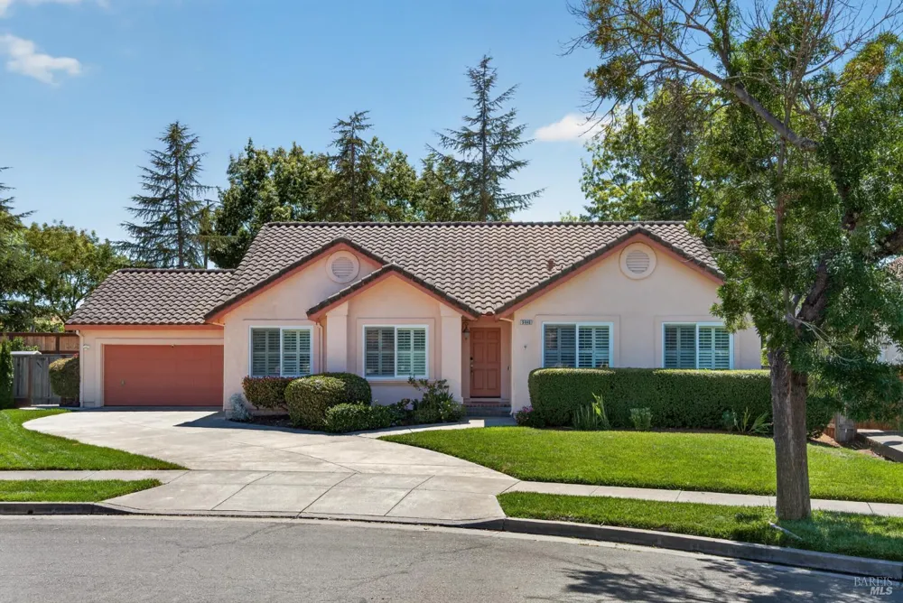 5440 Shallows Place E Santa Rosa, CA 95409