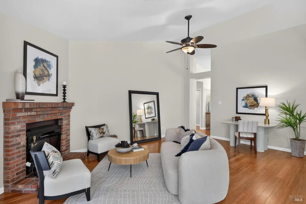 5440 Shallows Place E Santa Rosa, CA 95409