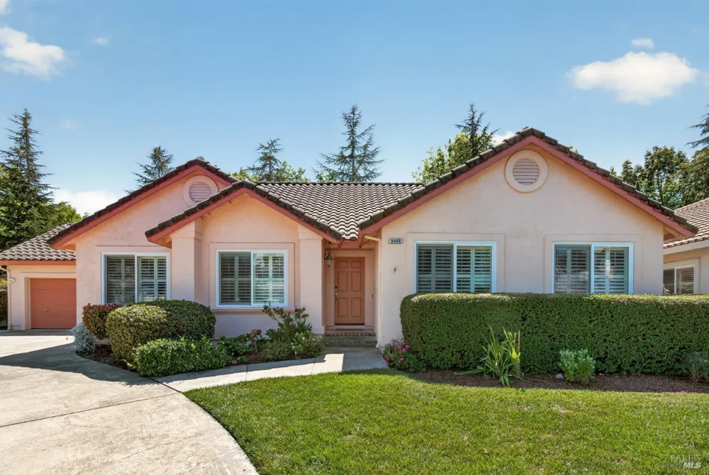 5440 Shallows Place E Santa Rosa, CA 95409
