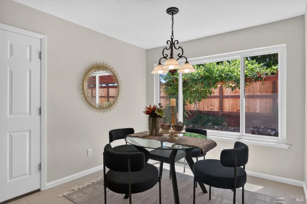 5440 Shallows Place E Santa Rosa, CA 95409