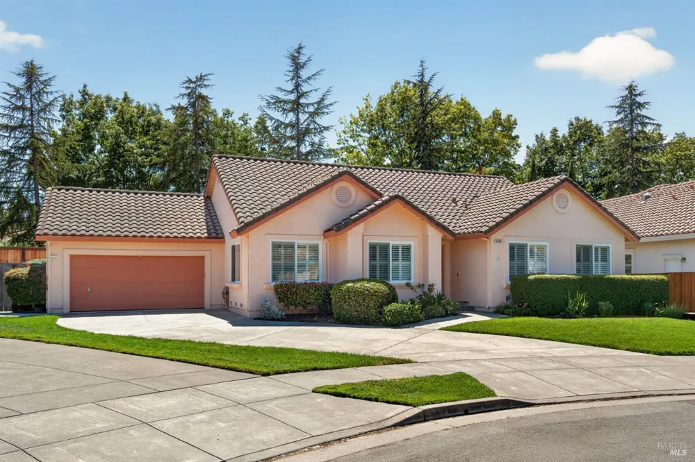 5440 Shallows Place E Santa Rosa, CA 95409