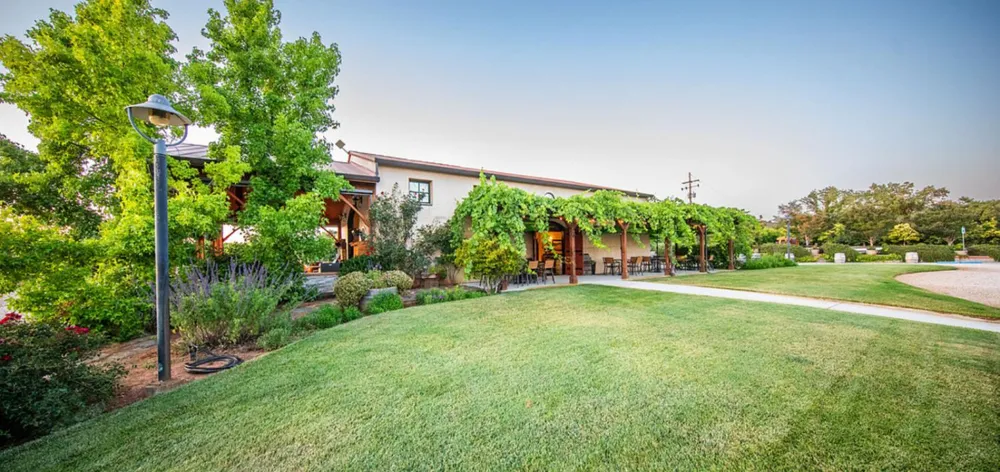 21215 Shenandoah School Road Plymouth, CA 95669